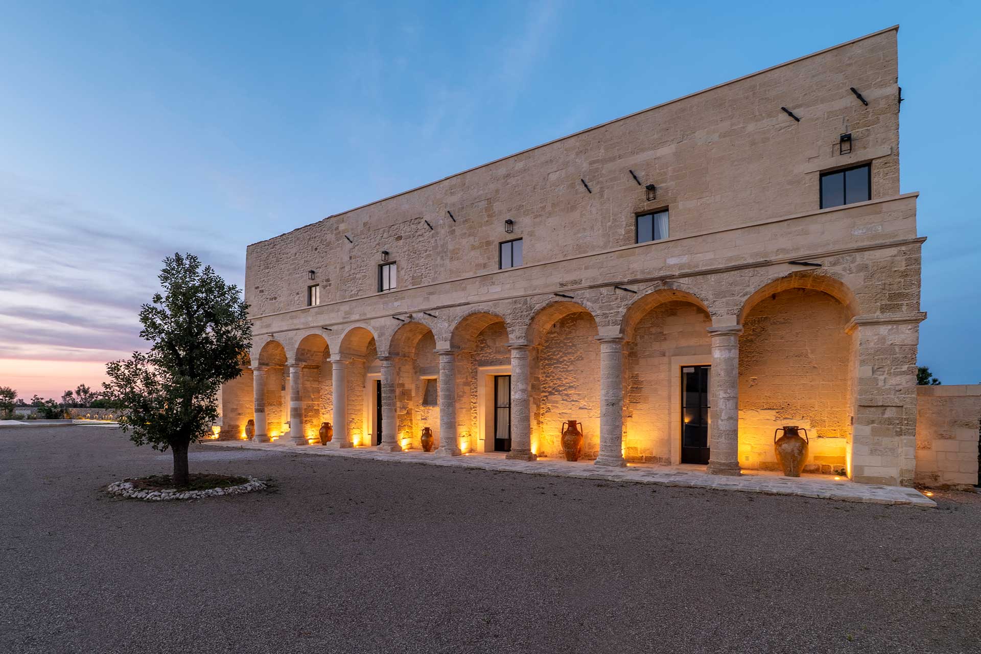 masseria-dei-gesuiti_villa_puglia-italy_exterior-sunset-1751469443254